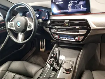 BMW M550i xDrive Limousine Standheizung Harman K