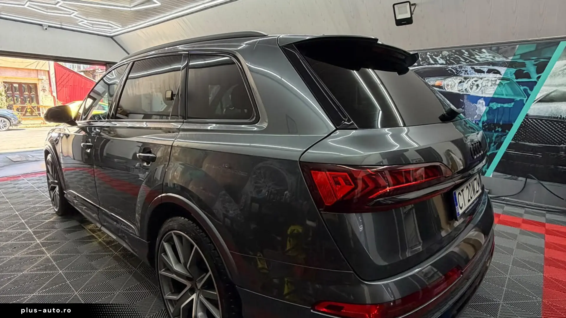 AUDI Q7 2021 — imagine 4