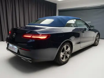 Mercedes-Benz E 220 Coupe