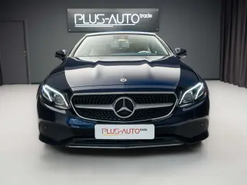 Mercedes-Benz E 220 Coupe