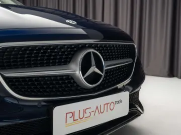 Mercedes-Benz E 220 Coupe