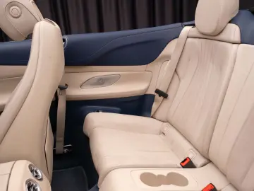 Mercedes-Benz E 220 Coupe