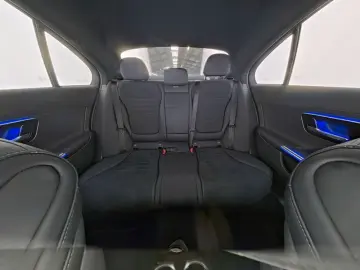 MERCEDES-BENZ C 180 AMG-Sport LED 360 SHD