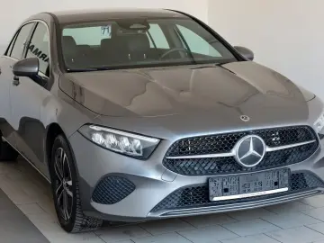 MERCEDES-BENZ A 250 e  Progressive