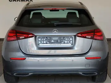 MERCEDES-BENZ A 250 e  Progressive