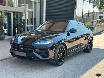 Lamborghini URUS SE 2026   Finanțare Leasing