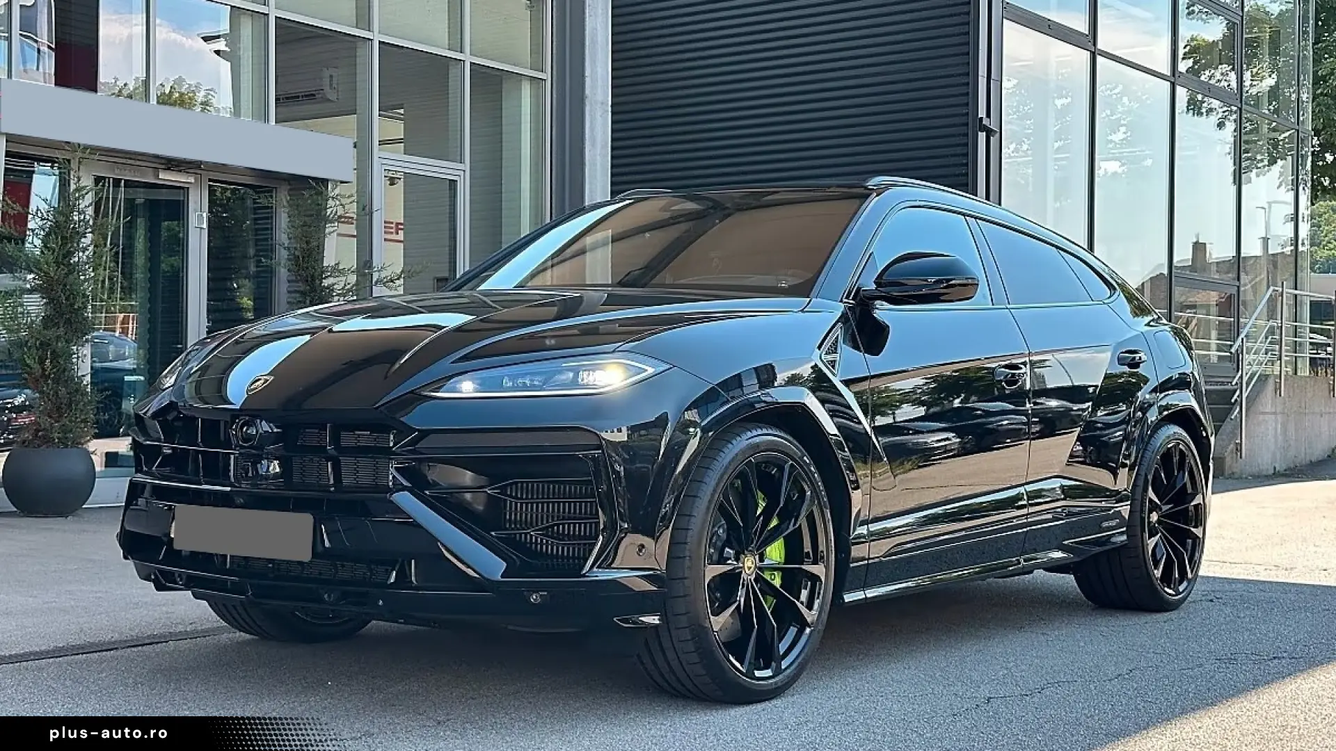 Lamborghini URUS SE 2026   Finanțare Leasing