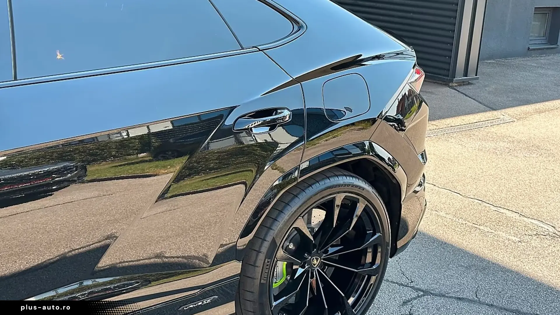 Lamborghini URUS SE 2026   Finanțare Leasing