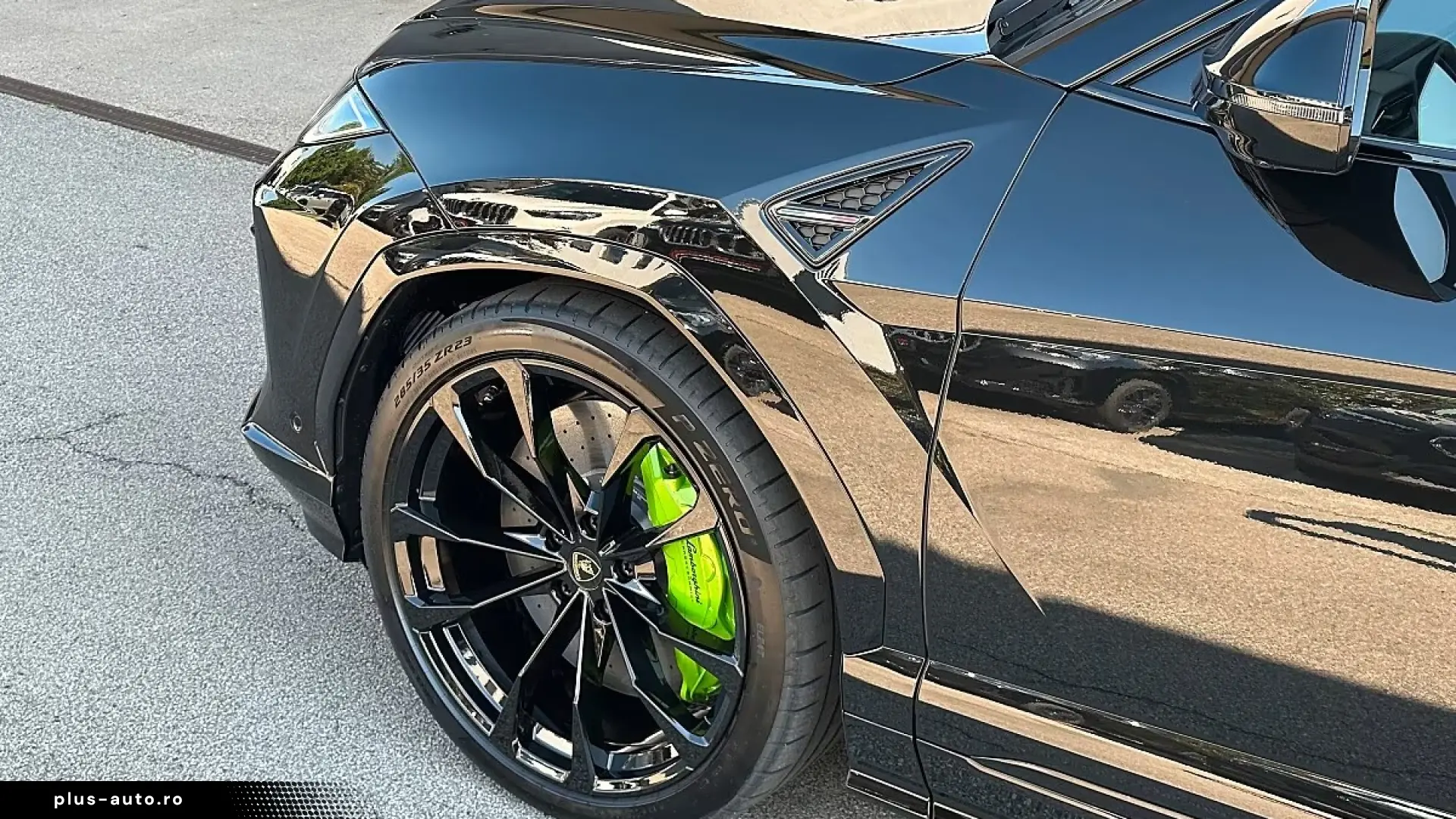 Lamborghini URUS SE 2026   Finanțare Leasing