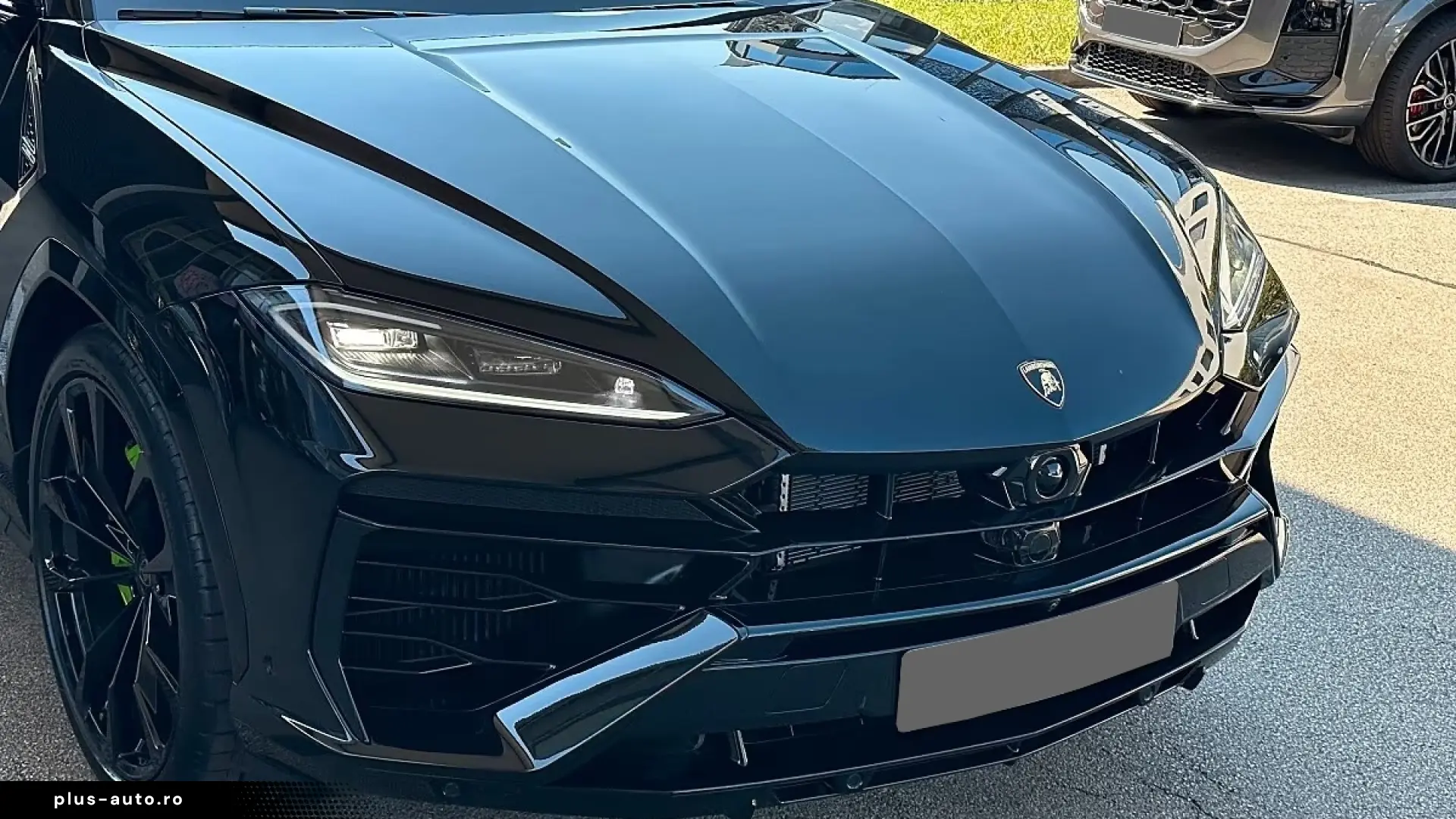 Lamborghini URUS SE 2026   Finanțare Leasing