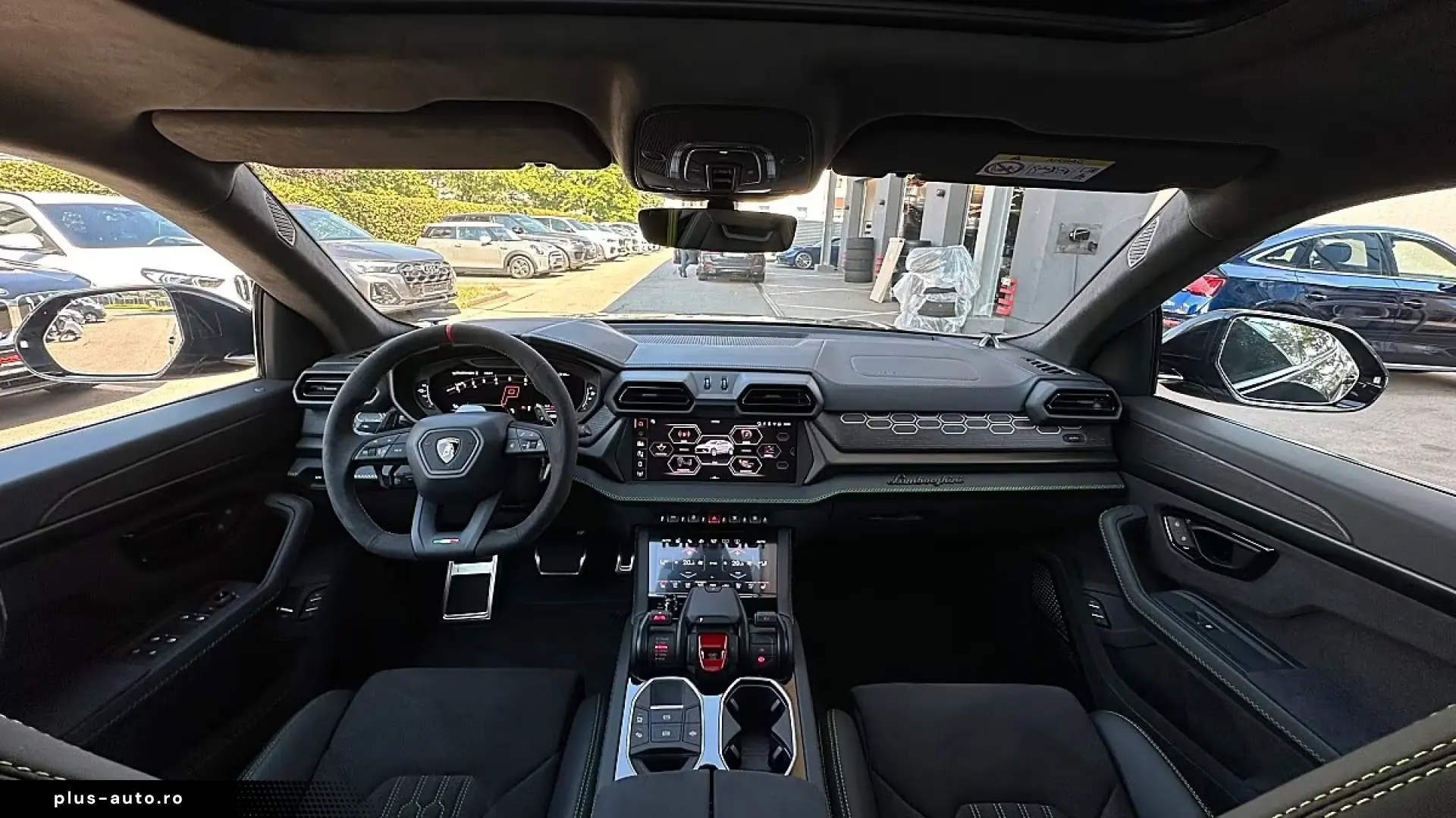 Lamborghini URUS SE 2026   Finanțare Leasing