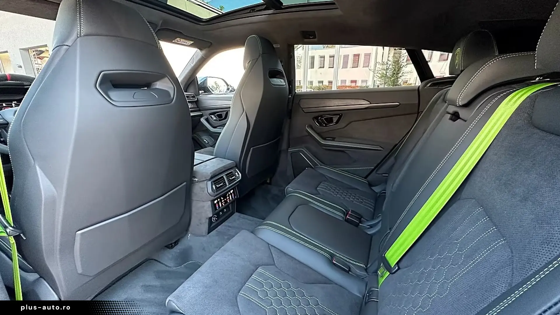 Lamborghini URUS SE 2026   Finanțare Leasing