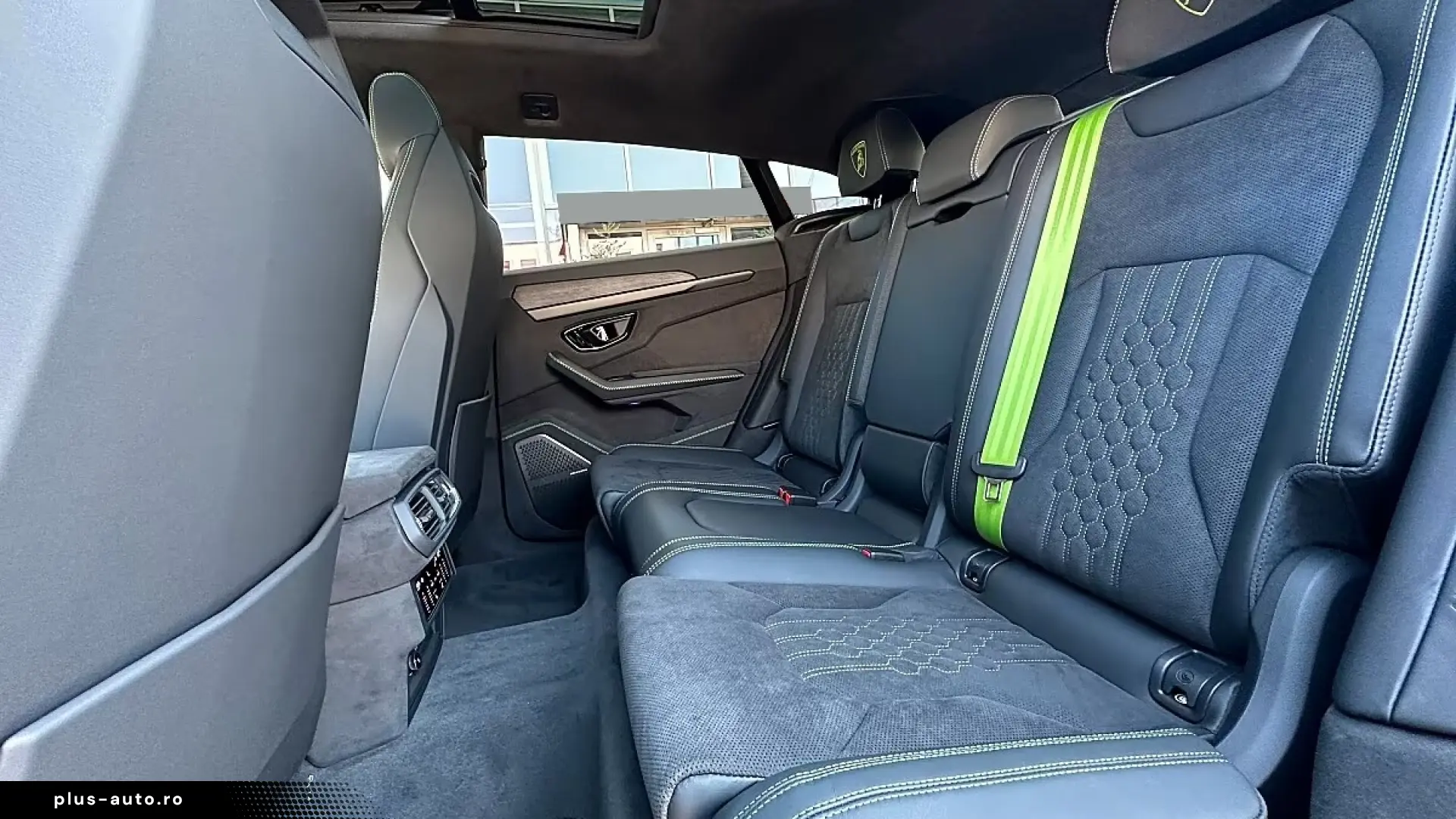 Lamborghini URUS SE 2026   Finanțare Leasing