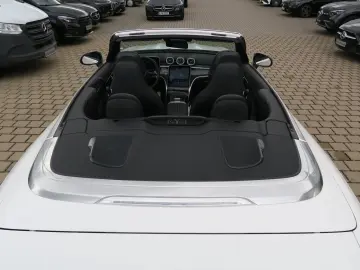 MERCEDES-BENZ CLE 200 AMG Line Advanced Plus Night-Paket 20