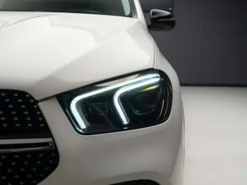Mercedes-Benz GLE 300D 4MATIC AMG