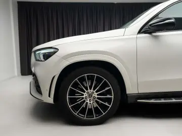 Mercedes-Benz GLE 300D 4MATIC AMG