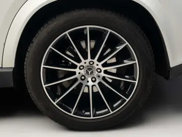 Mercedes-Benz GLE 300D 4MATIC AMG
