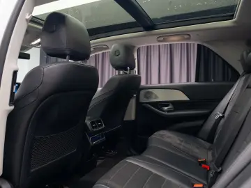 Mercedes-Benz GLE 300D 4MATIC AMG