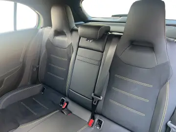 MERCEDES-BENZ A45 S AMG Speedshift DCT