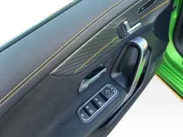 MERCEDES-BENZ A45 S AMG Speedshift DCT