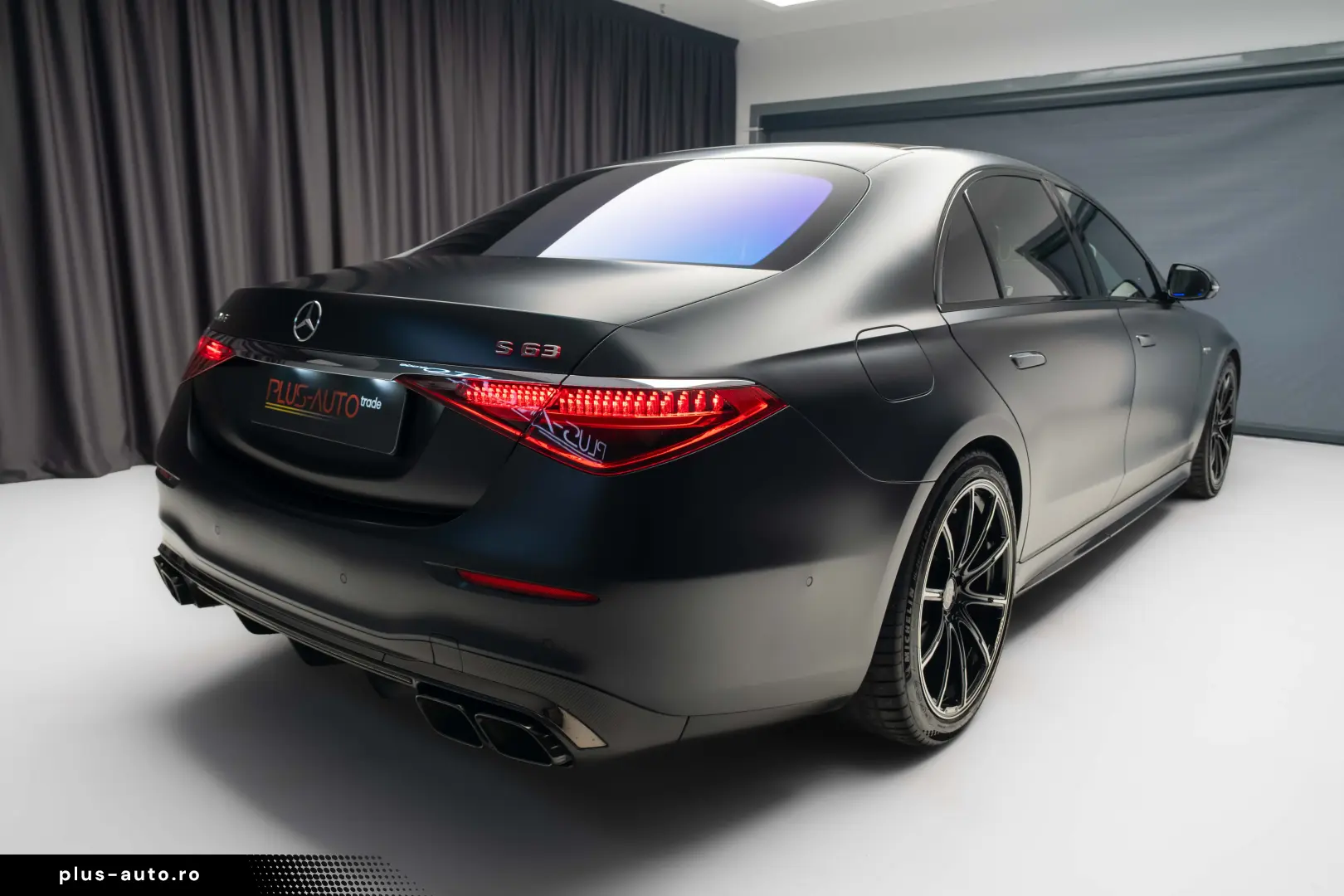 Mercedes-Benz S 63 E AMG PERFORMANCE 4 Matic -802 CP- BRABUS