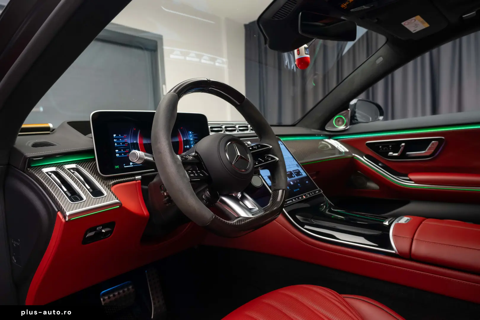 Mercedes-Benz S 63 E AMG PERFORMANCE 4 Matic -802 CP- BRABUS