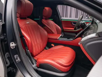 Mercedes-Benz S 63 E AMG PERFORMANCE 4 Matic -802 CP- BRABUS