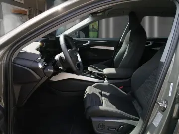 AUDI A6 Avant TFSI Adv. S tronic  MATRIX AHK 360