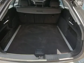 AUDI A6 Avant TFSI Adv. S tronic  MATRIX AHK 360