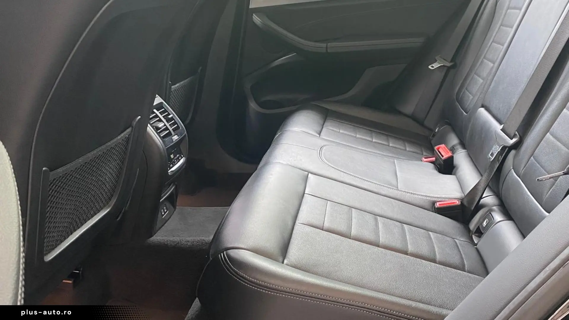BMW X3 xDrive20d AT xLine