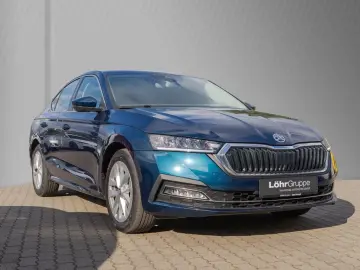 SKODA Octavia 1.5 eTSI  DSG Style