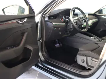 SKODA Octavia LIMOUSINE 1 5 TSI CLEVER RÜCKFAHRKAMERA