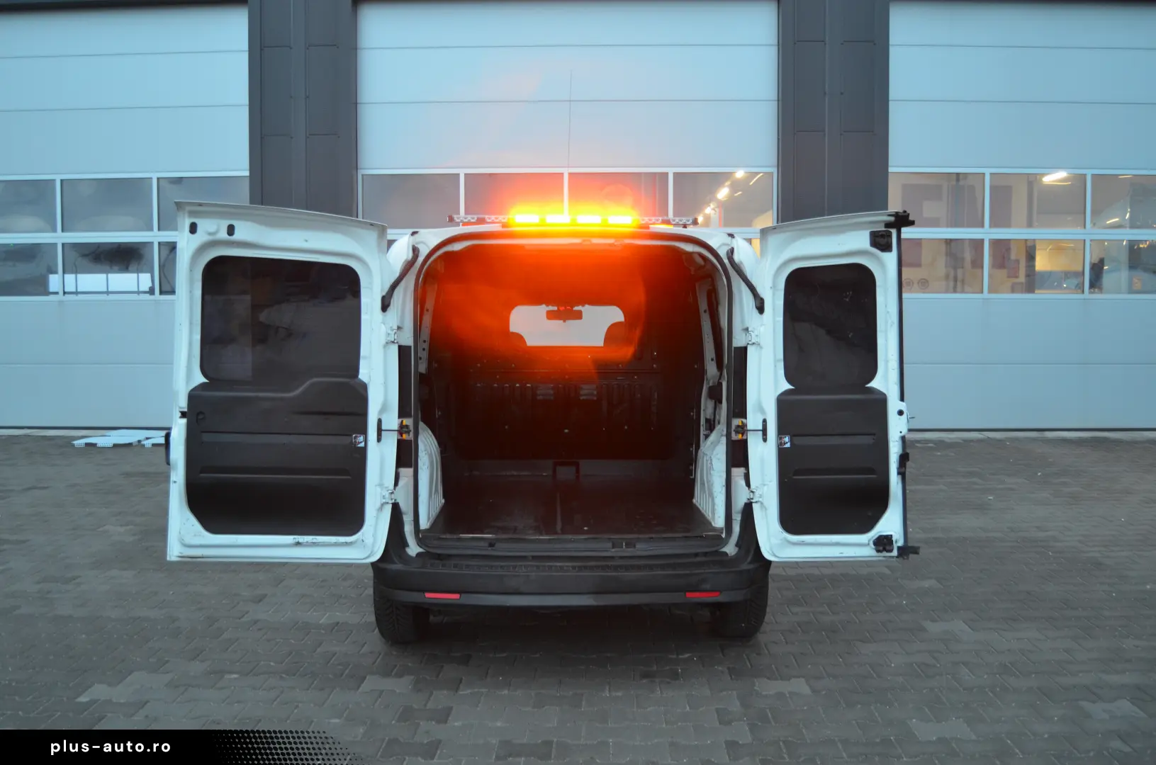 Doblo 1.3 Multi Jet  90 Hp  Cargo  Credit
