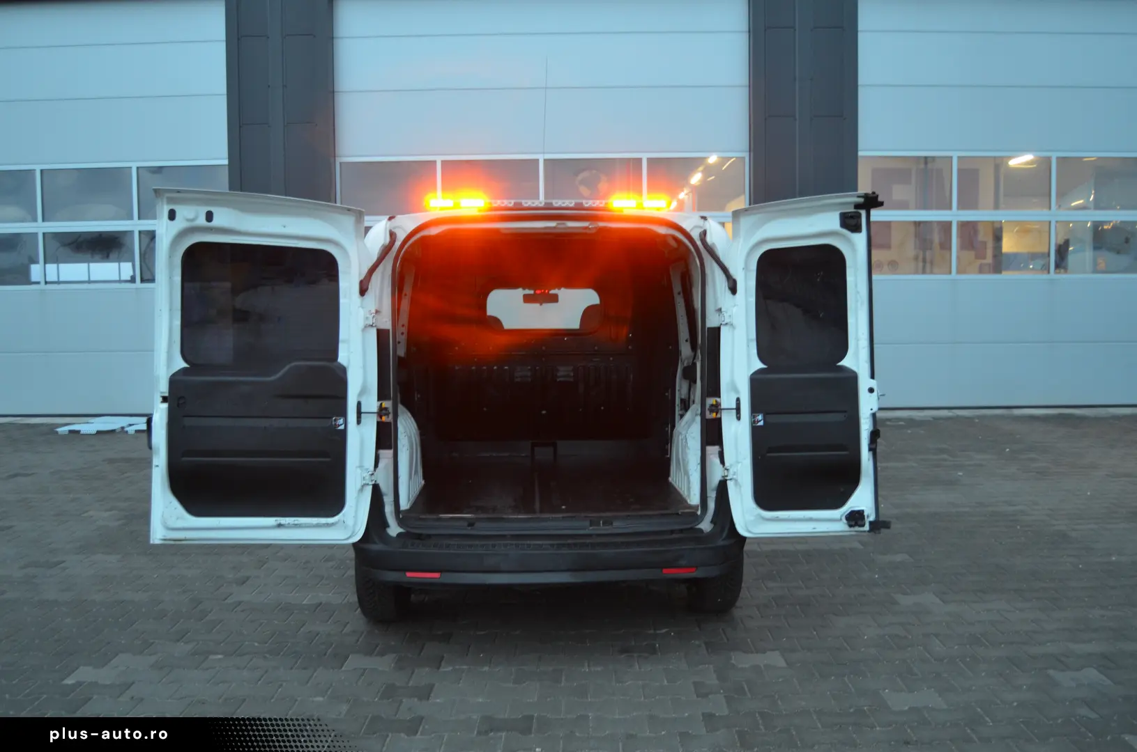 Doblo 1.3 Multi Jet  90 Hp  Cargo  Credit