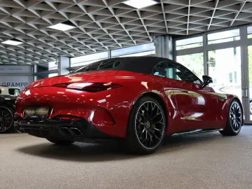 MERCEDES-BENZ SL 63 AMG 4M