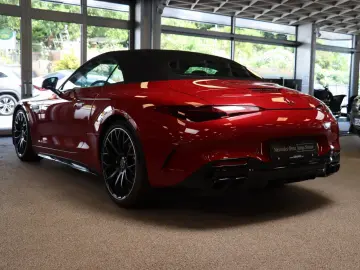 MERCEDES-BENZ SL 63 AMG 4M