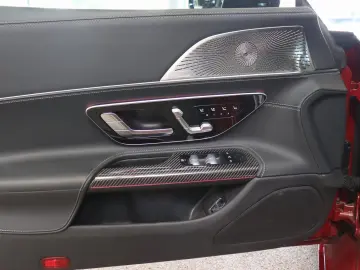 MERCEDES-BENZ SL 63 AMG 4M