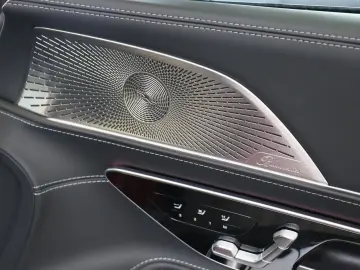 MERCEDES-BENZ SL 63 AMG 4M