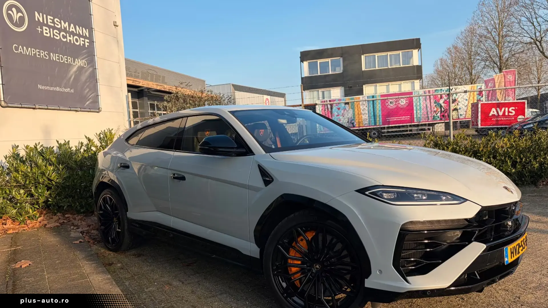 Lamborghini Urus 4.0 V8 PHEV SE B&) Panorama
