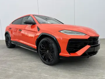 Lamborghini Urus SE  AdPersonam B&O Sportivo