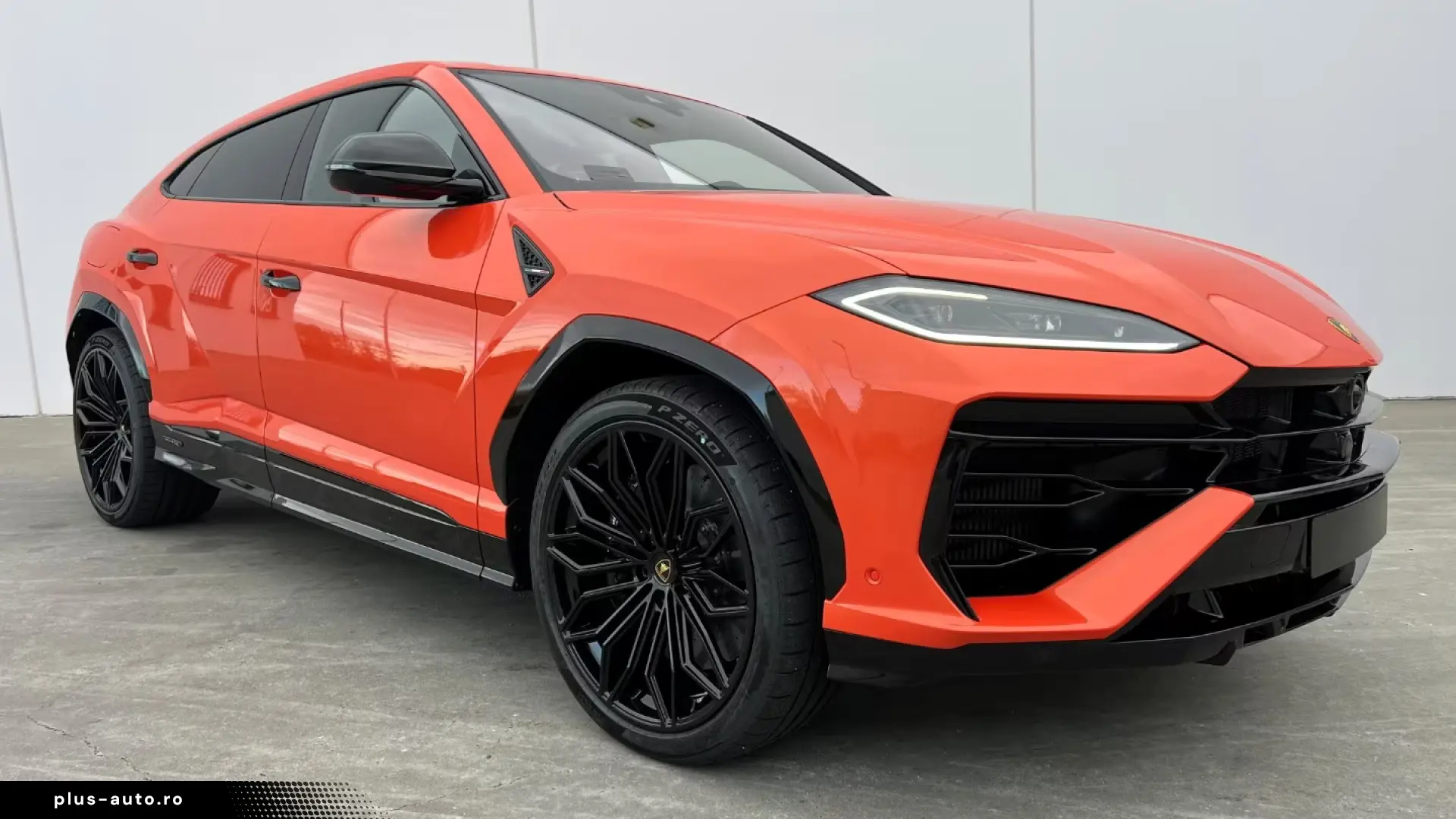Lamborghini Urus SE  AdPersonam B&O Sportivo