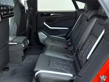 Lamborghini Urus SE  AdPersonam B&O Sportivo