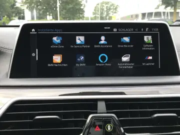 BMW 745e M Sportpaket 3 X TV B&W DAB S-Dach Leder