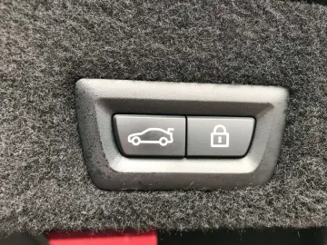 BMW 745e M Sportpaket 3 X TV B&W DAB S-Dach Leder
