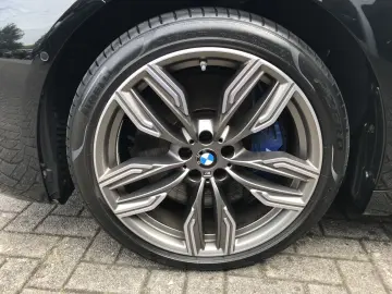 BMW 745e M Sportpaket 3 X TV B&W DAB S-Dach Leder