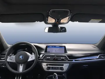 BMW 745e Limousine M Sportpaket Touch Command DAB