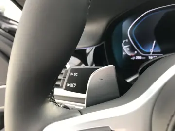 BMW 745e Limousine M Sportpaket Touch Command DAB