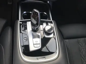 BMW 745e Limousine M Sportpaket Touch Command DAB