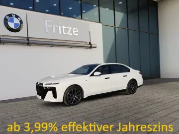 BMW 740 d xDr. M-Sport LED LEDER PANO STANDHEI. AHZV