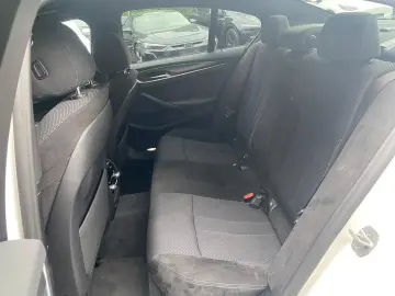 BMW 520d xD M Sport   M PAKET SCHADO LASER PROF KAM